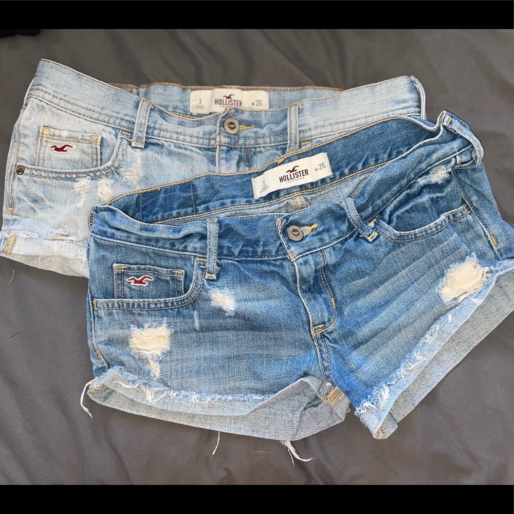 2 Hollister Shorts Size 3